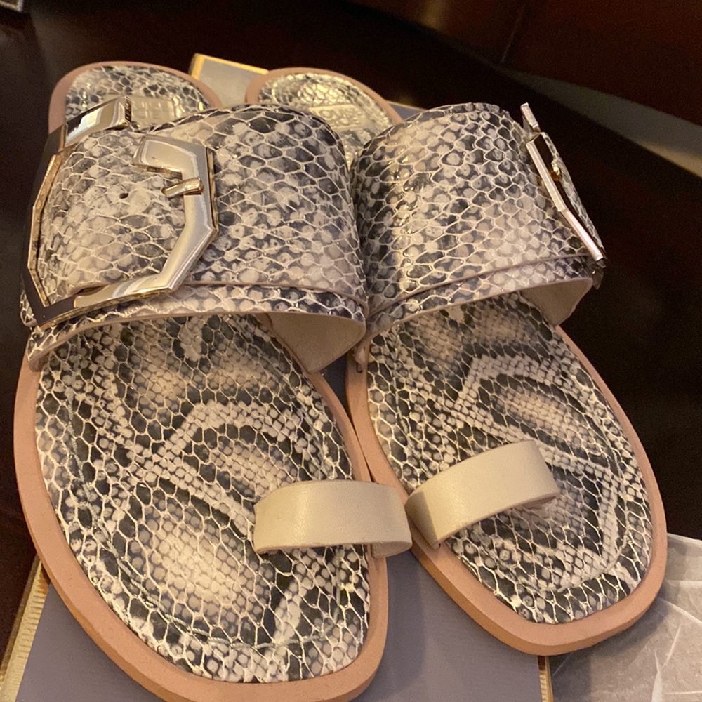 Snake/taupe multi sandal